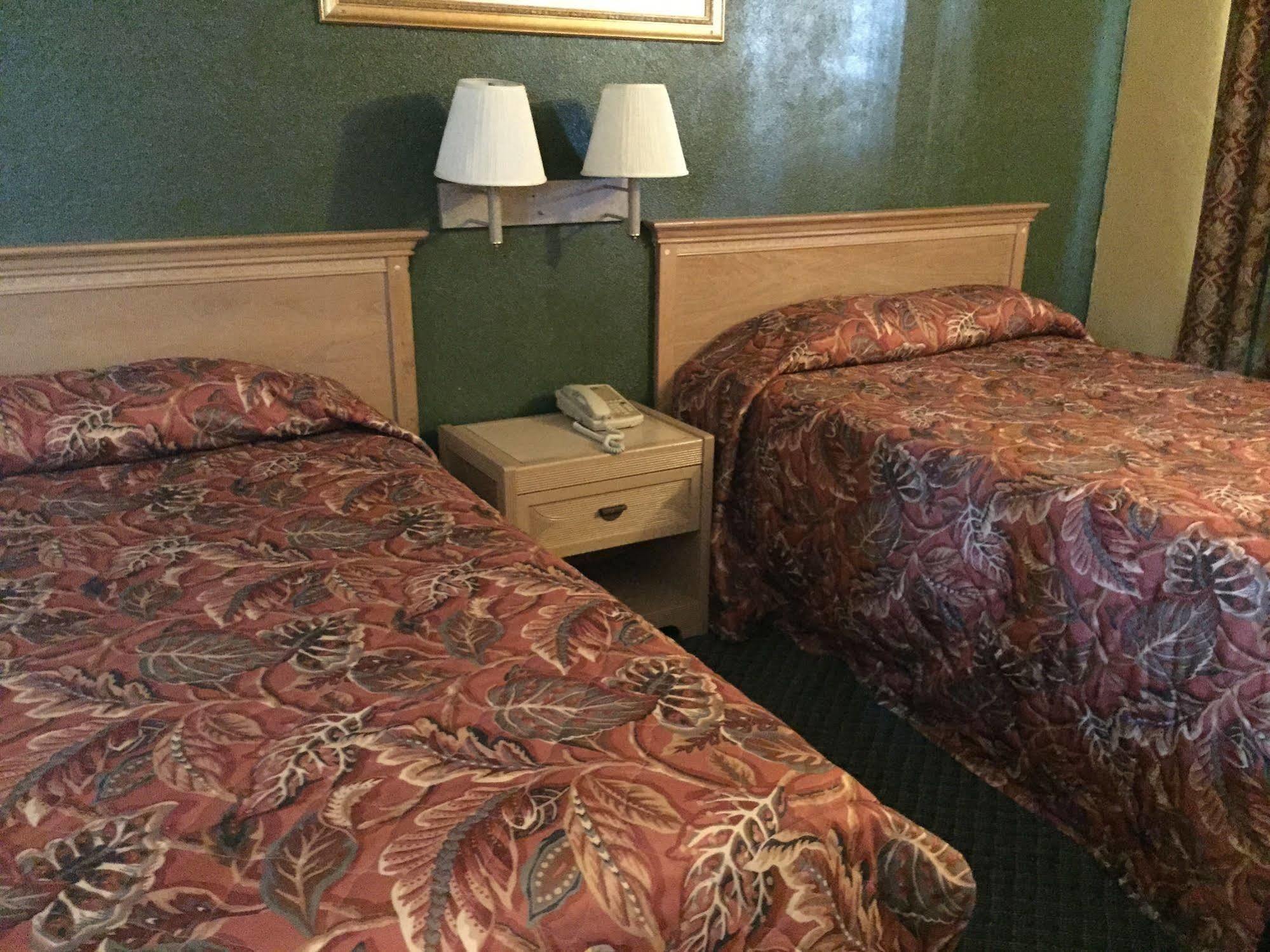 Shangri La Motel Ocala Exteriör bild
